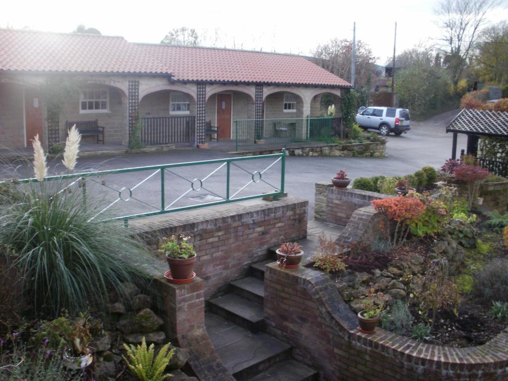 Cresswell Arms Hotel Malton Bagian luar foto