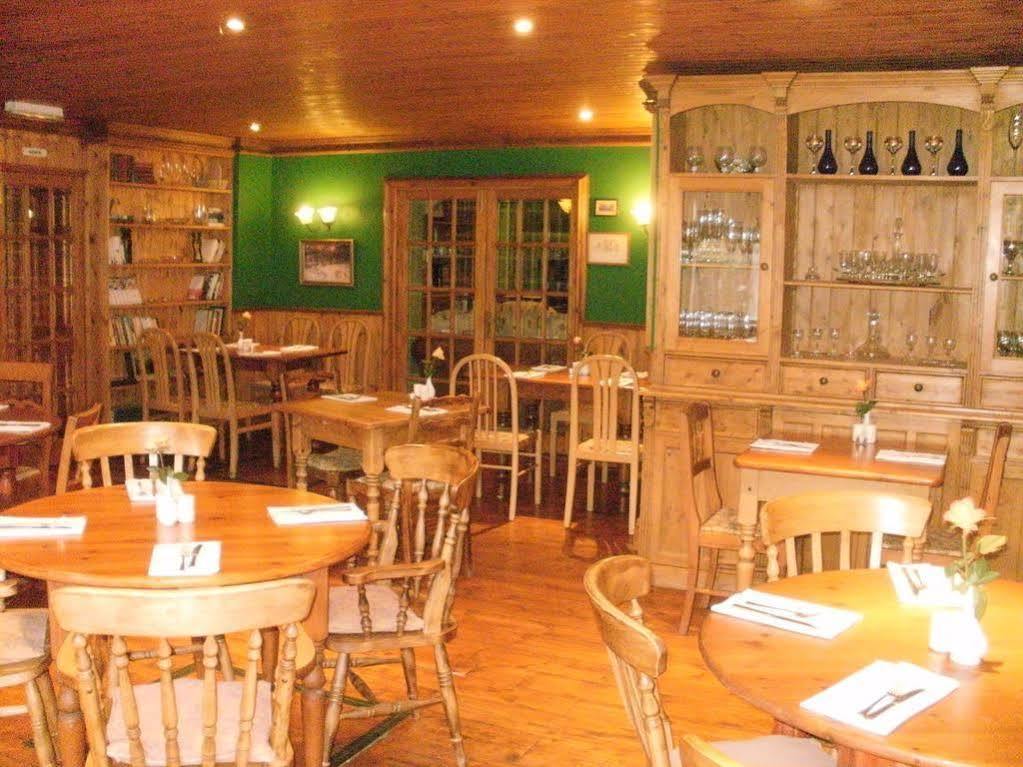 Cresswell Arms Hotel Malton Bagian luar foto