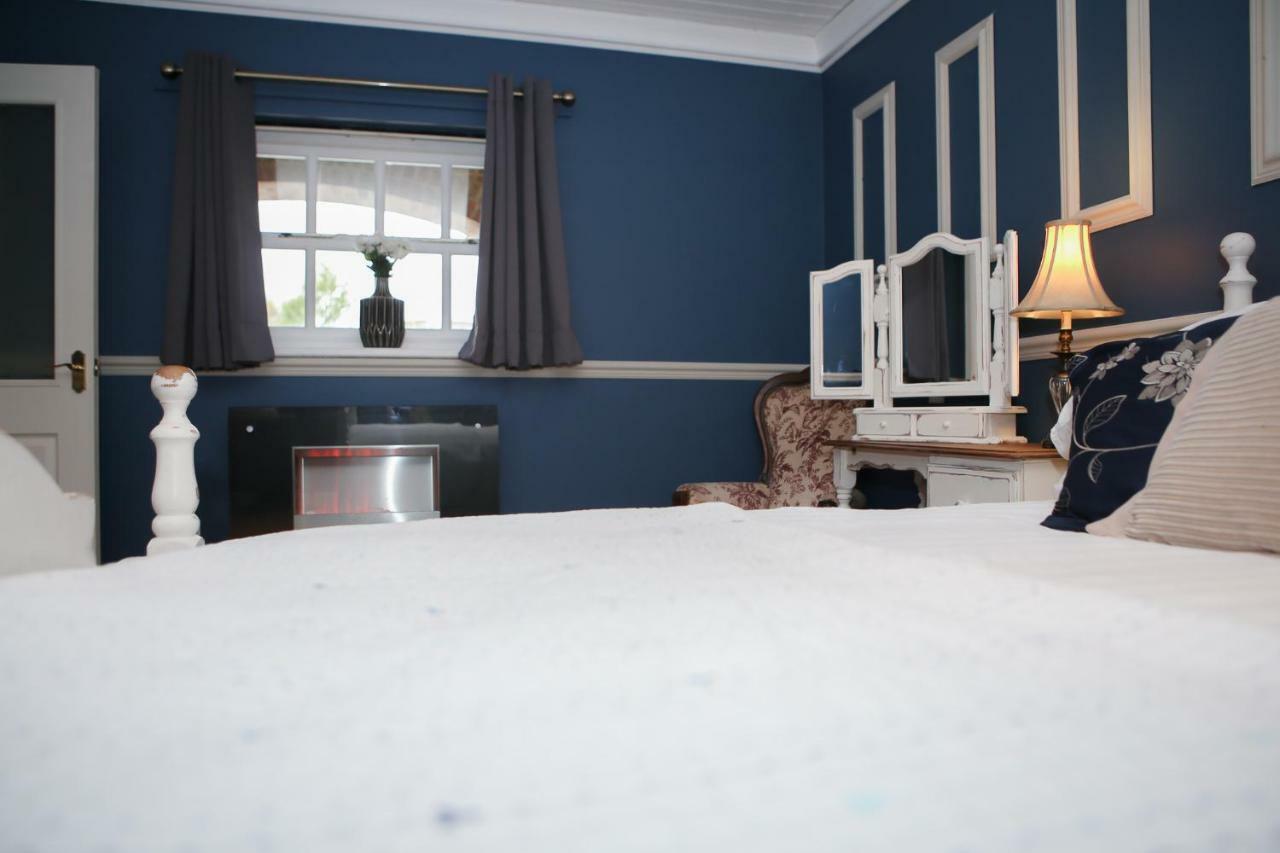 Cresswell Arms Hotel Malton Bagian luar foto