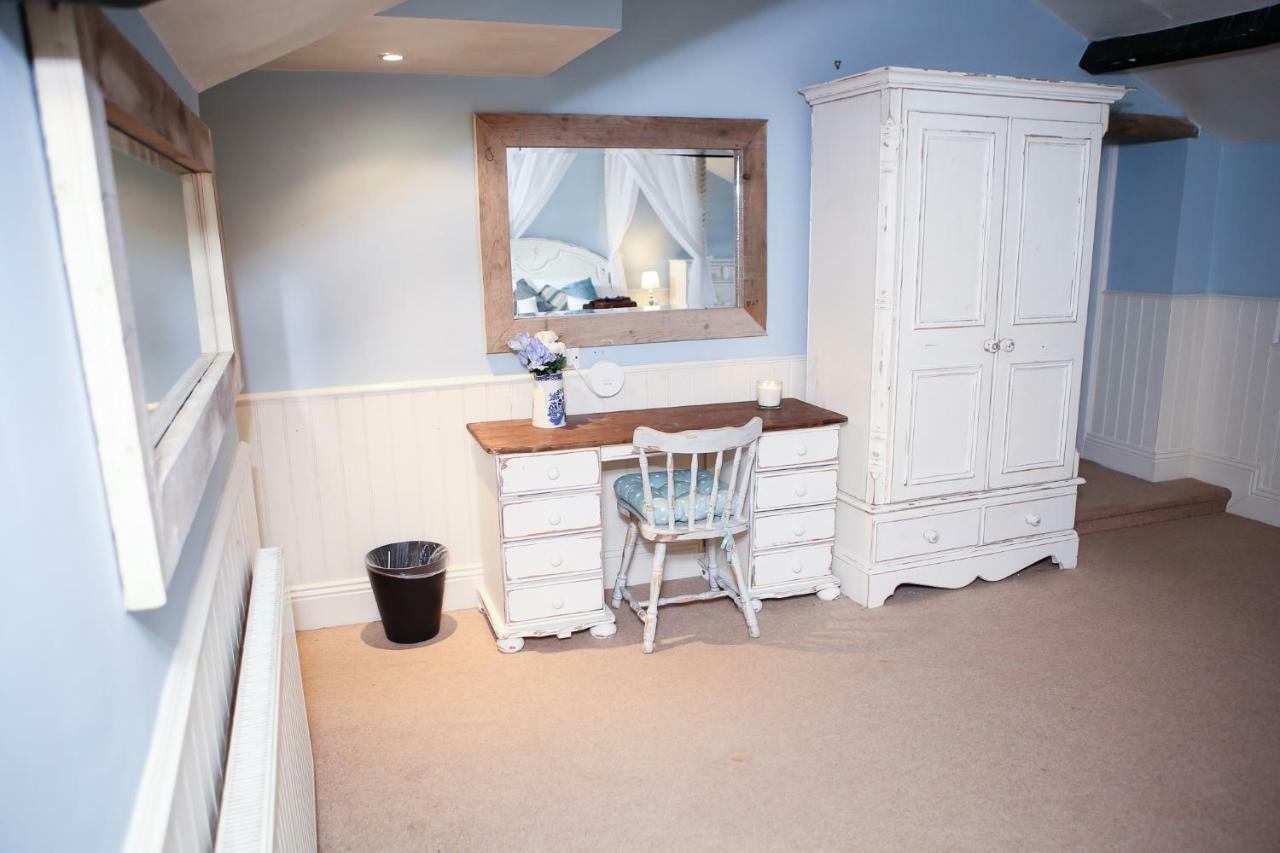 Cresswell Arms Hotel Malton Bagian luar foto